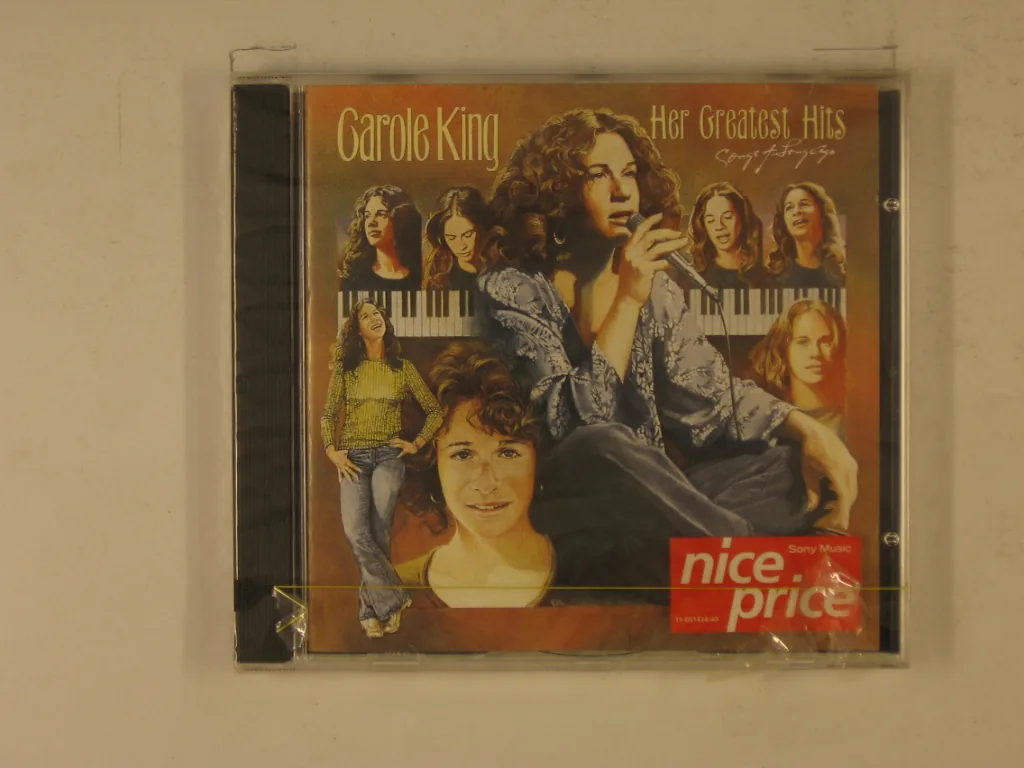 Copertina di Her Greatest Hits