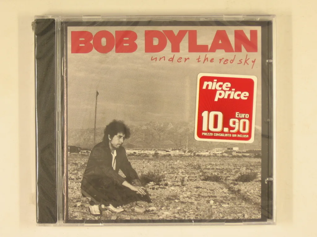 Copertina di Under The Red Sky