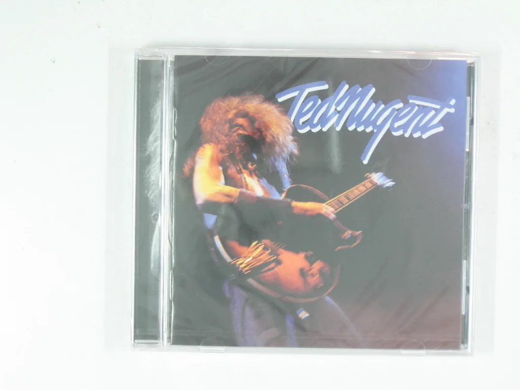 Copertina di Ted Nugent