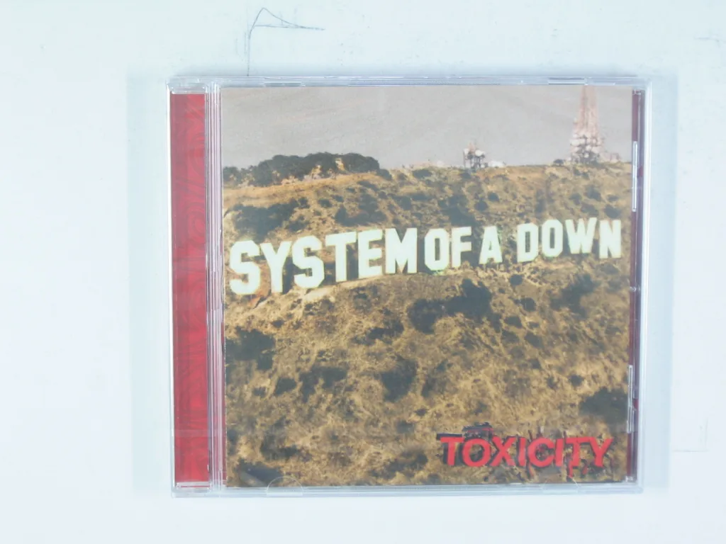 Copertina di Toxicity