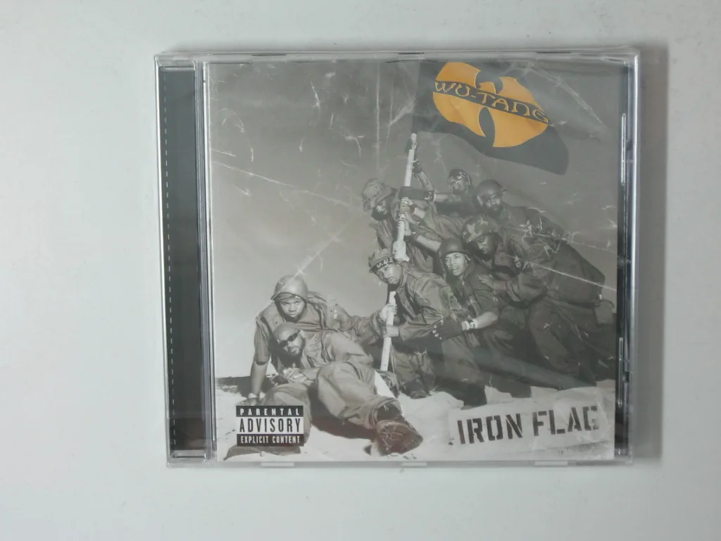 Copertina di Iron Flag