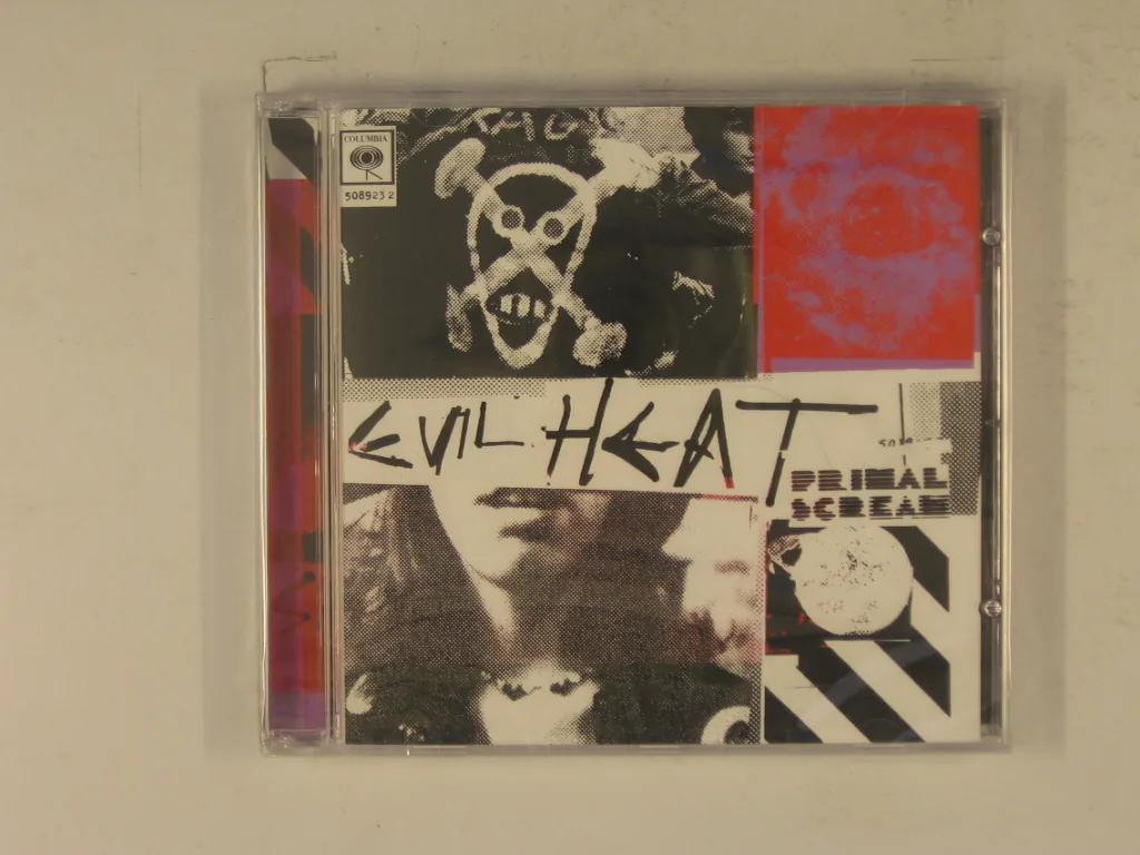 Copertina di Evil Heat