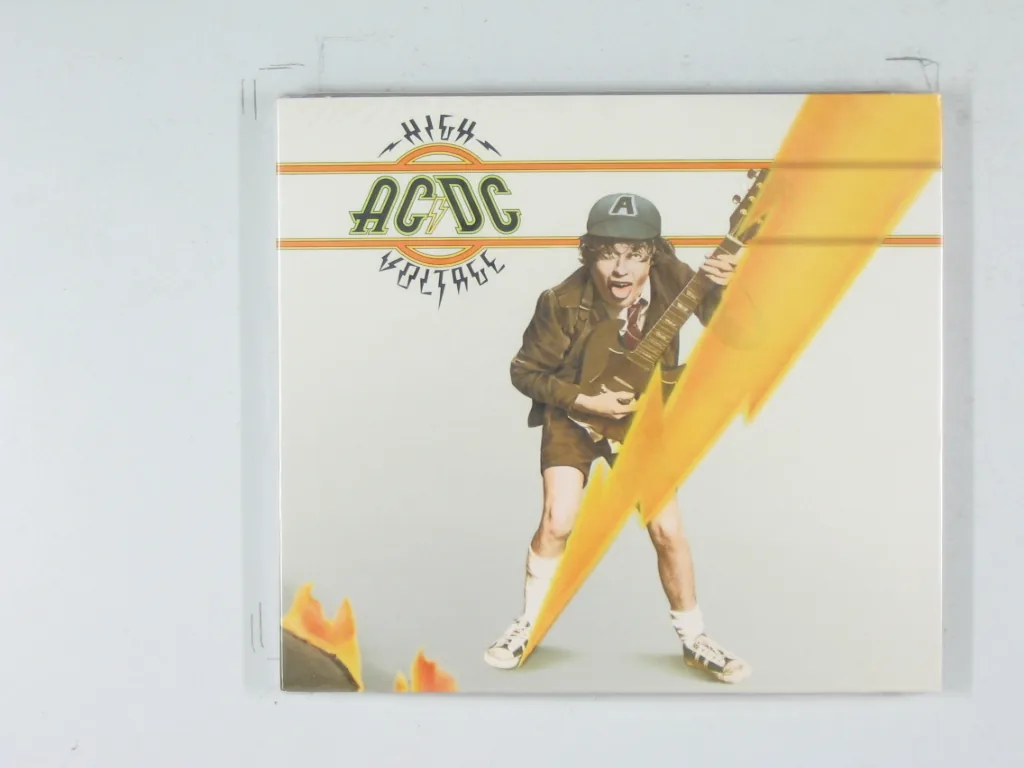 Copertina di High Voltage