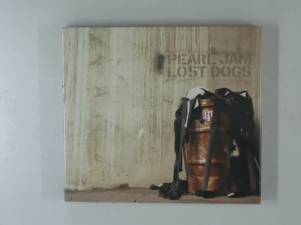 Copertina di Lost Dogs