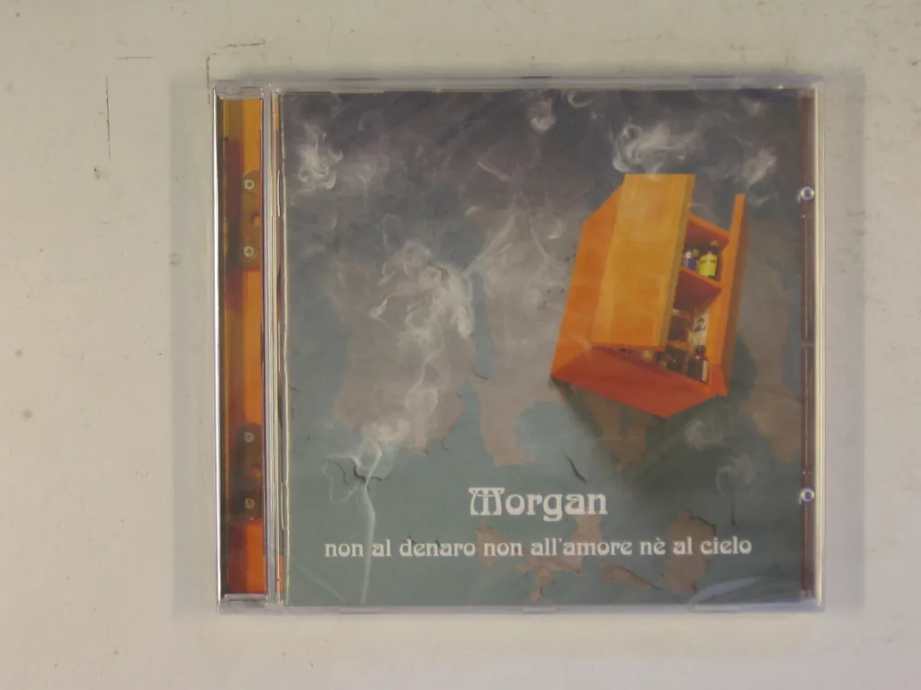Copertina di Non Al Denaro Non All'Amore Ne' Al Cielo