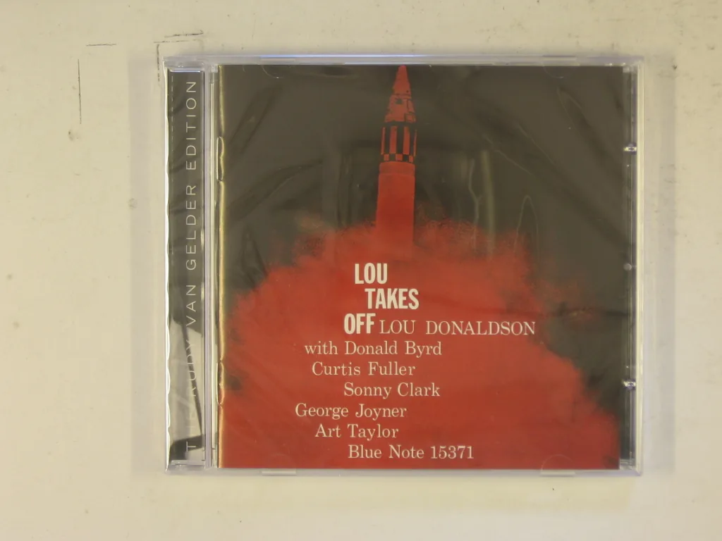 Copertina di Lou Takes Off