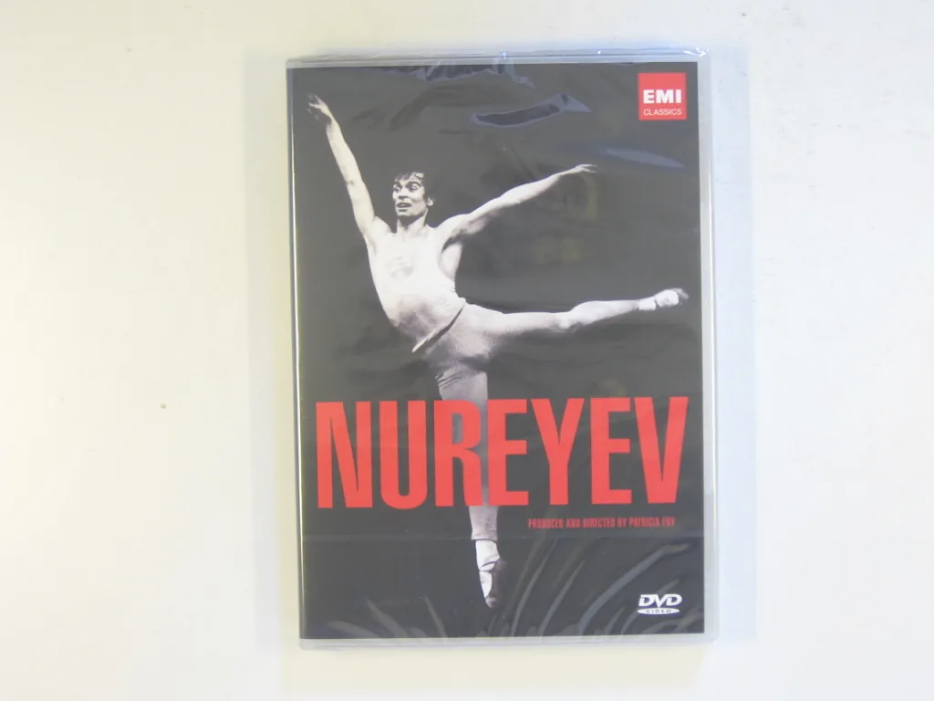 Copertina di Rudolf Nureyev