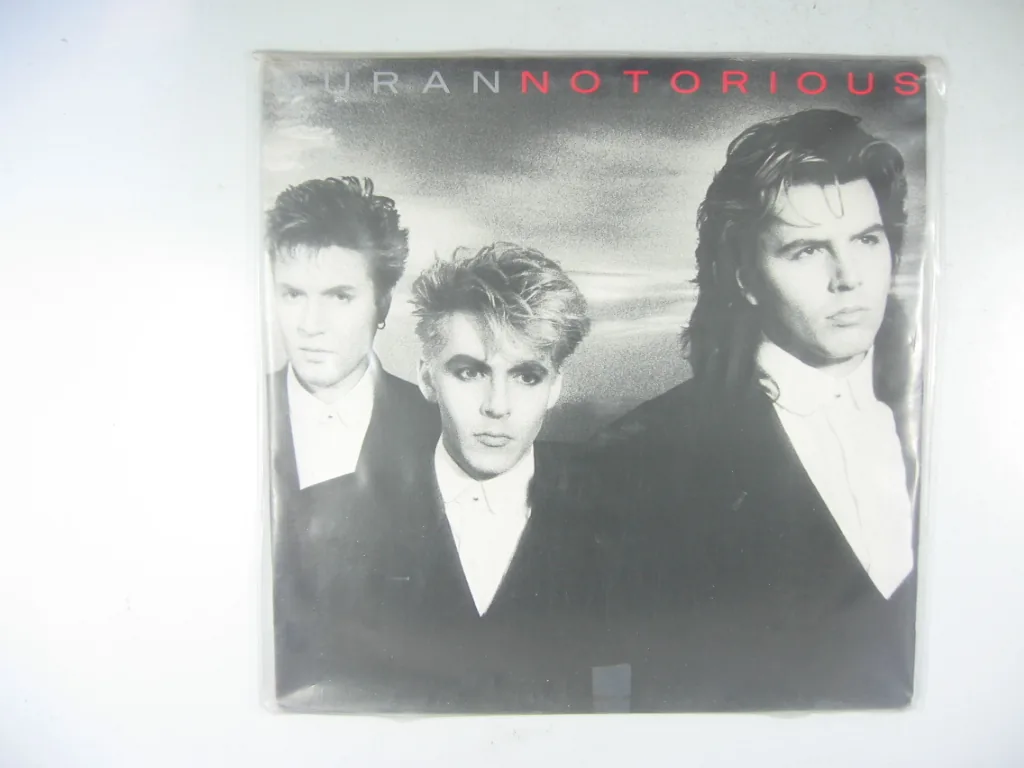 Copertina di Notorious