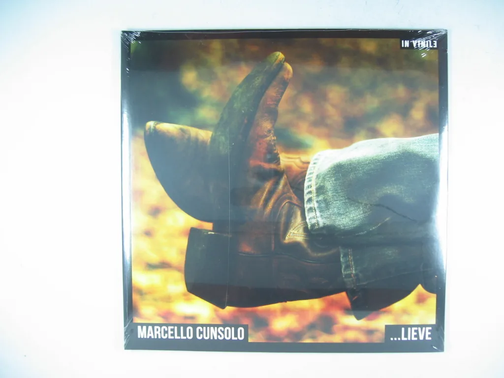 Copertina di Lieve