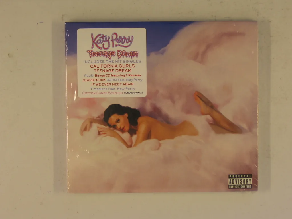 Copertina di Teenage Dream