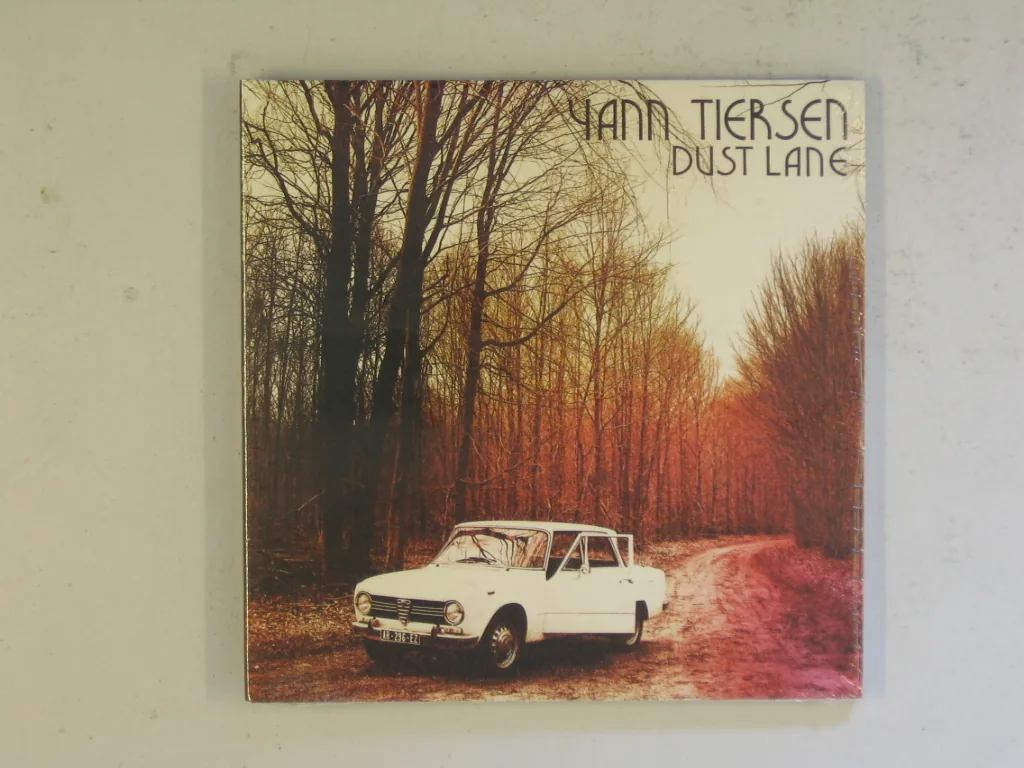 Copertina di Dust Lane
