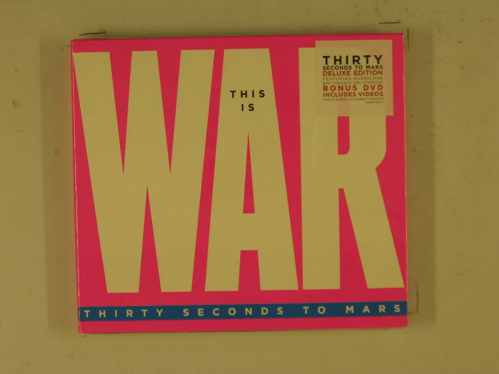 Copertina di This Is War