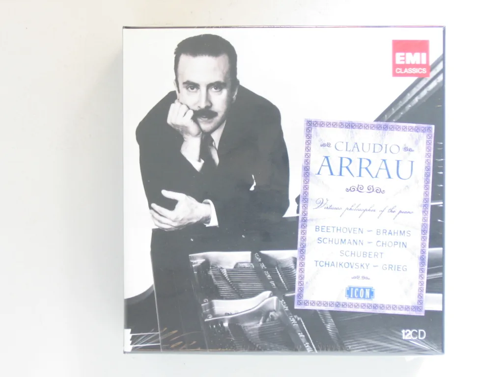 Copertina di Claudio Arrau