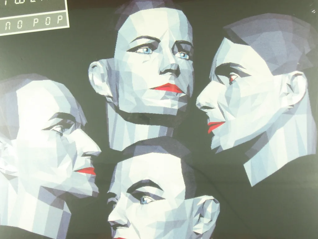 Copertina di Technopop