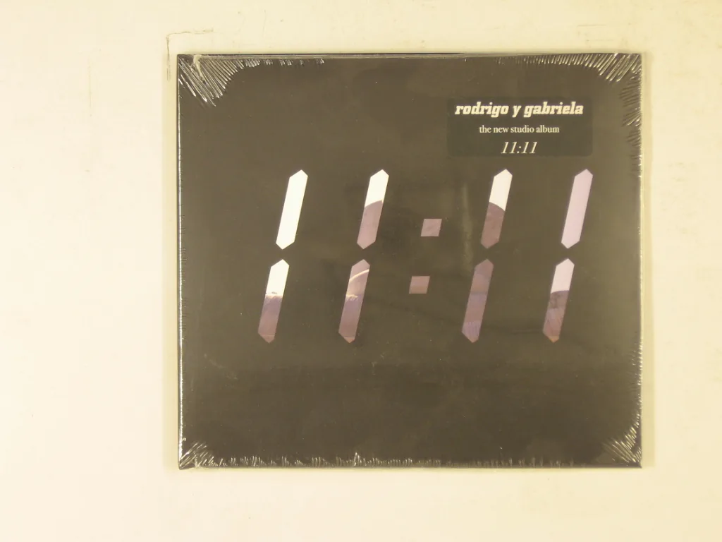 Copertina di 11:11