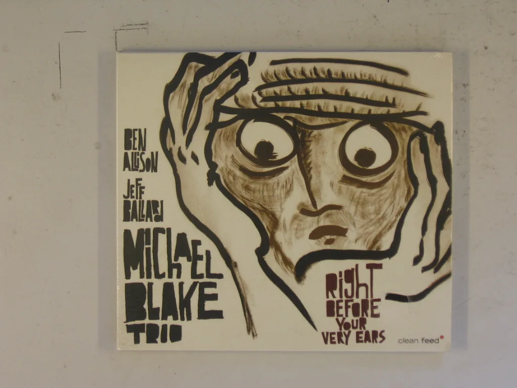 Copertina di Right Before Your Very Ears