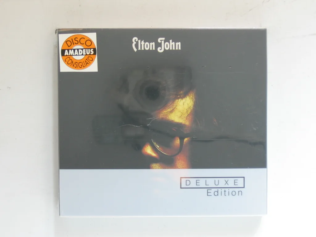 Copertina di Elton John