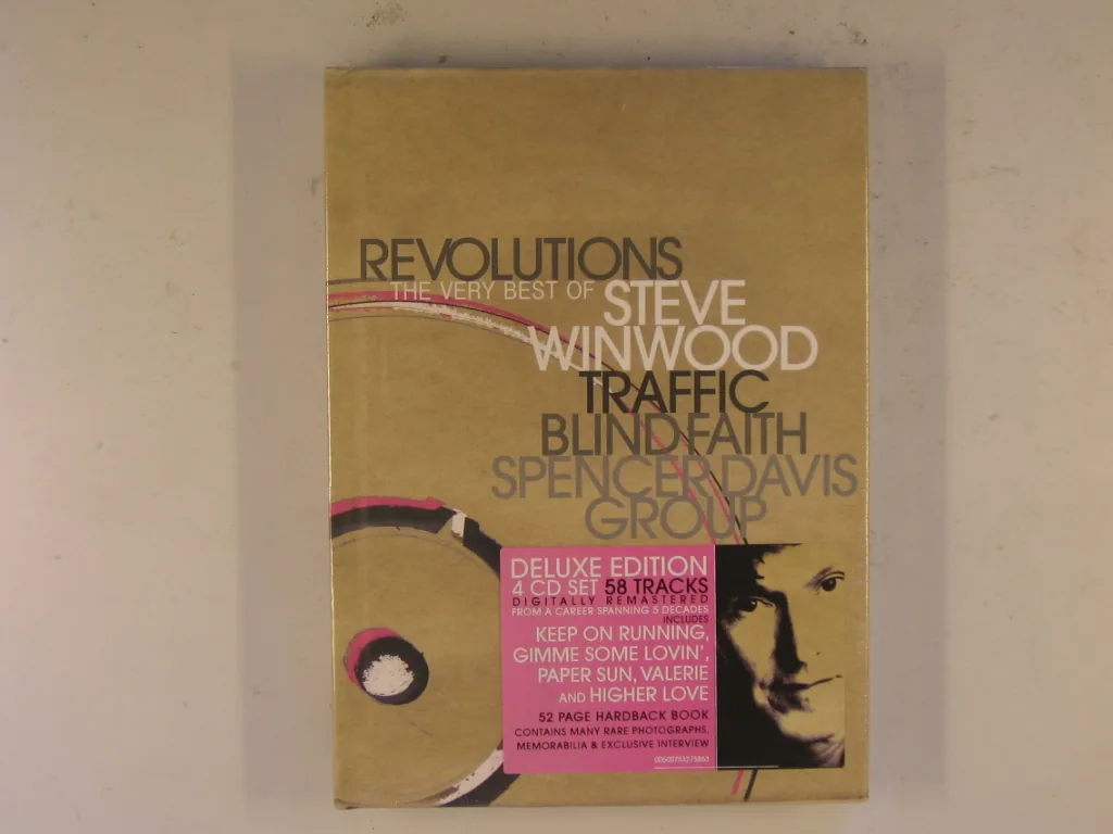 Copertina di Revolutions The Very Best Of