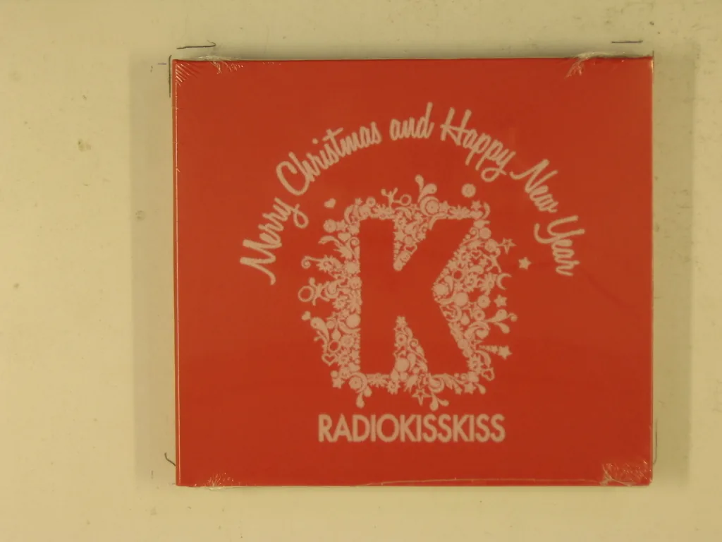 Copertina di rry Christmas And Happy New Year- Radiokisskiss