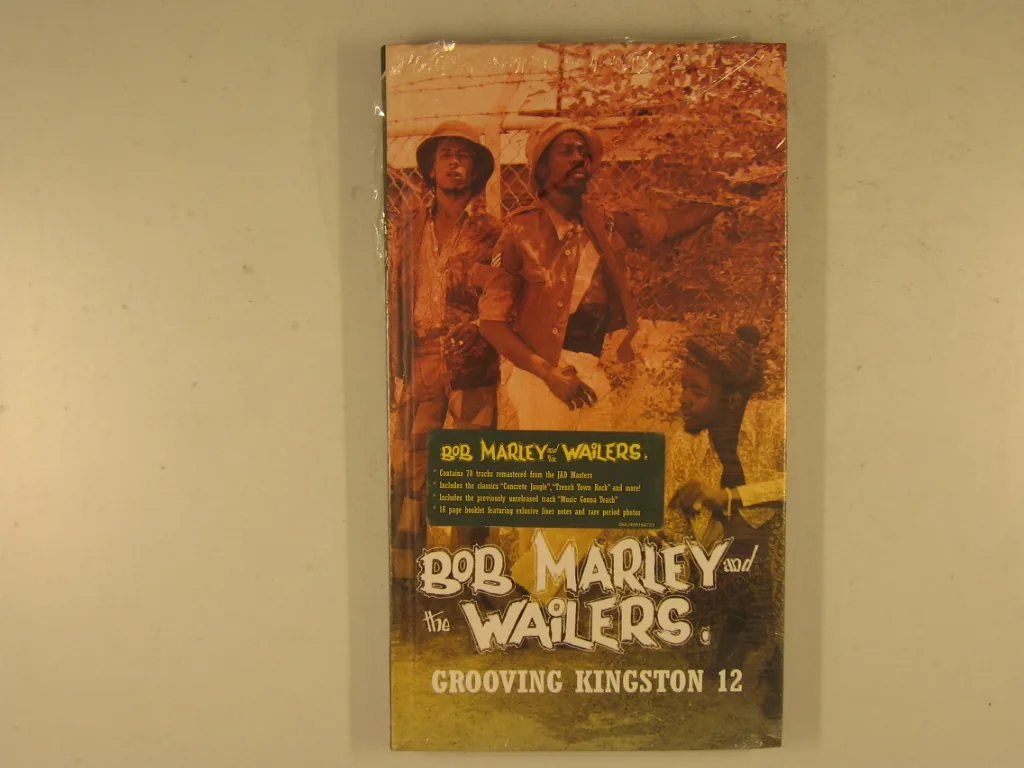 Copertina di Groovin Kingston 12
