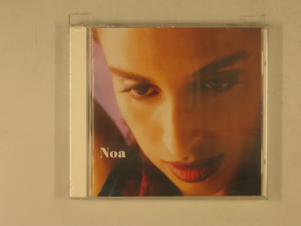 Copertina di Noa