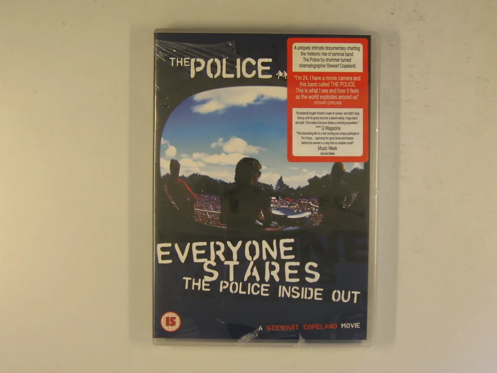 Copertina di Everyone Stares - The Police Inside Out