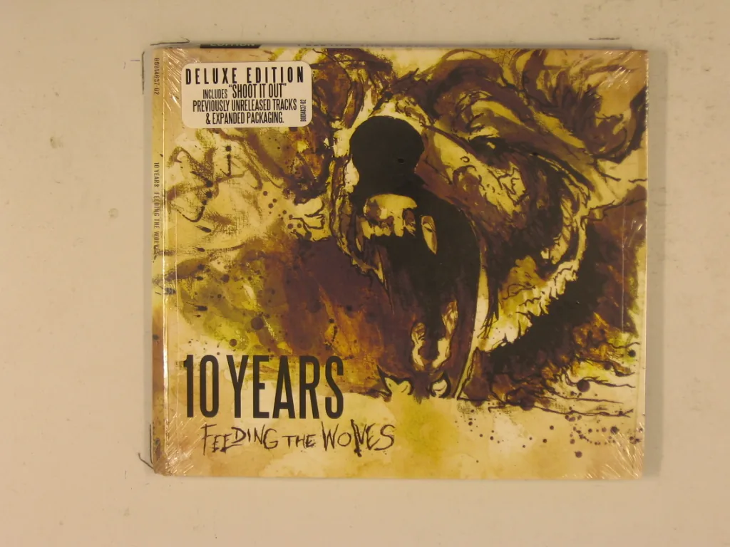 Copertina di Feeding The Wolves