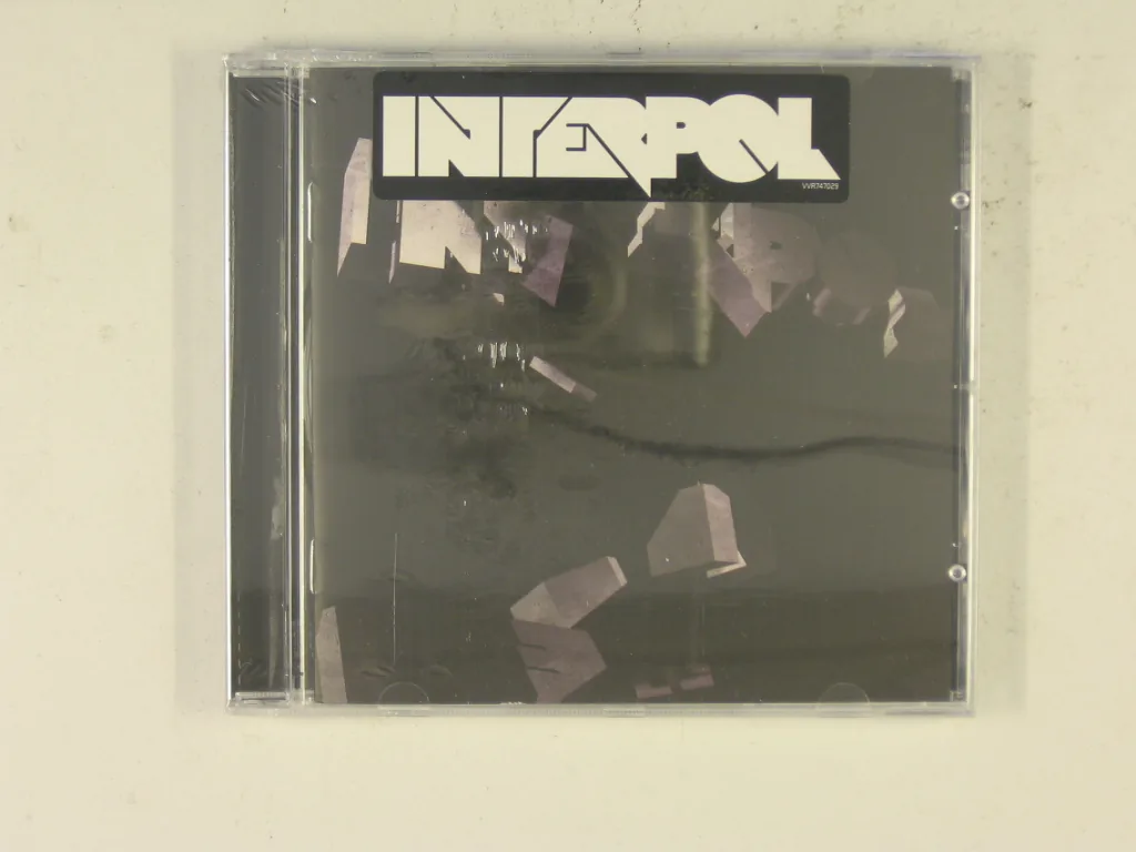 Copertina di Interpol
