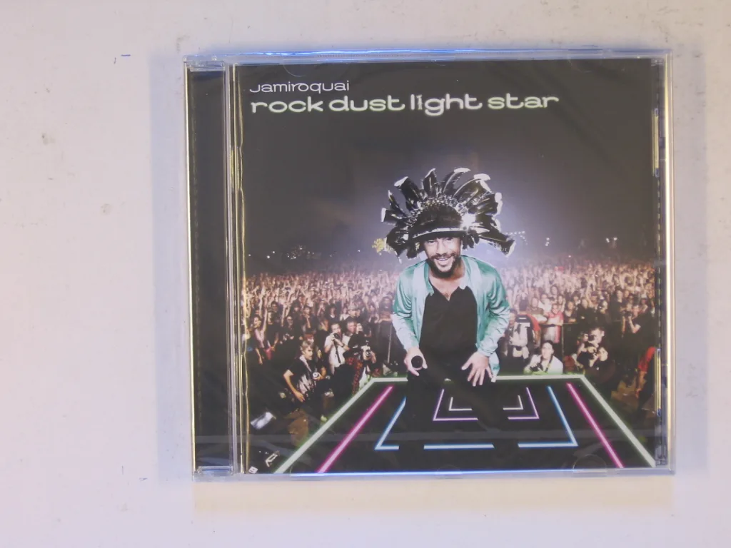 Copertina di Rock Dust Light Star