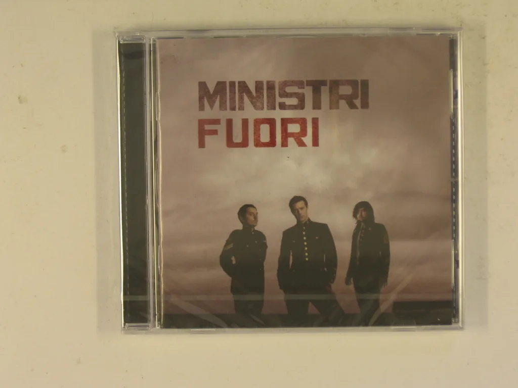Copertina di Fuori!