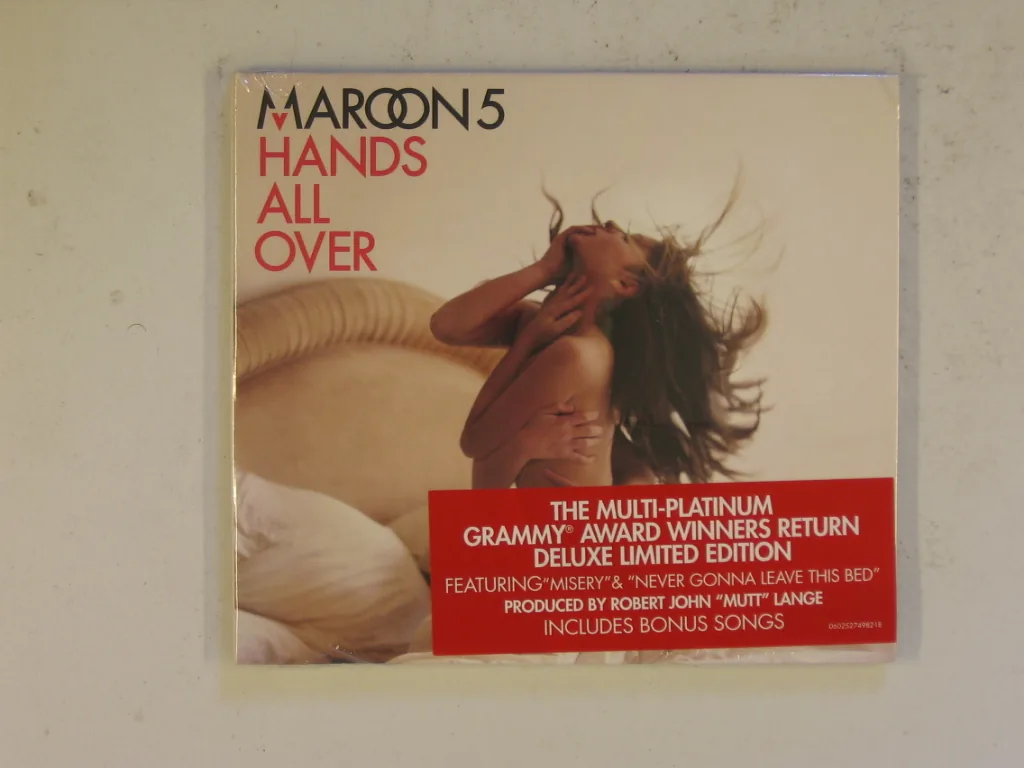 Copertina di Hands All Over