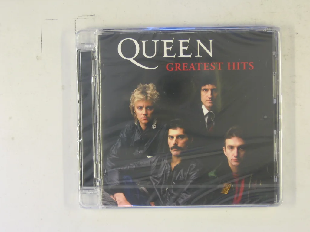 Copertina di Greatest Hits