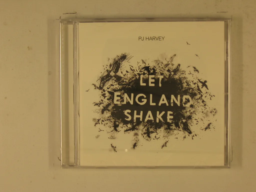 Copertina di Let England Shake