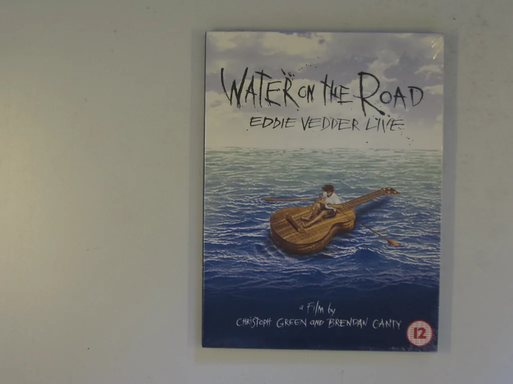 Copertina di Water On The Road: Eddie Vedder Live