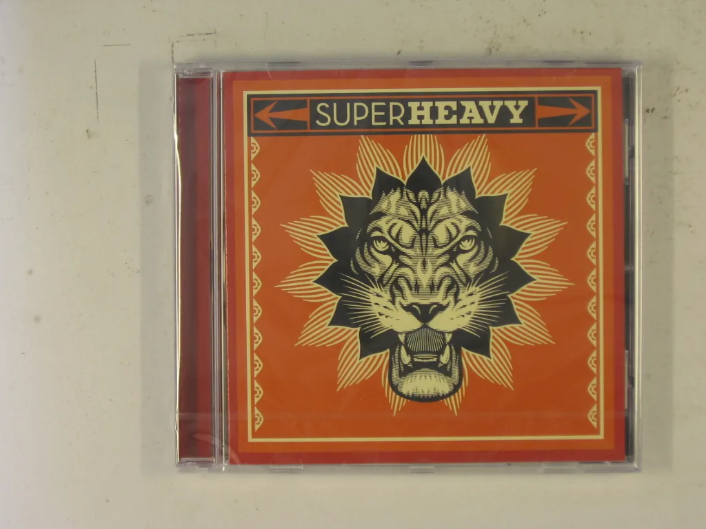 Copertina di Superheavy