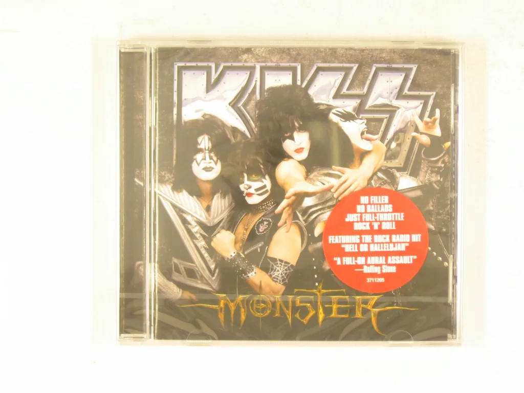 Copertina di Monster