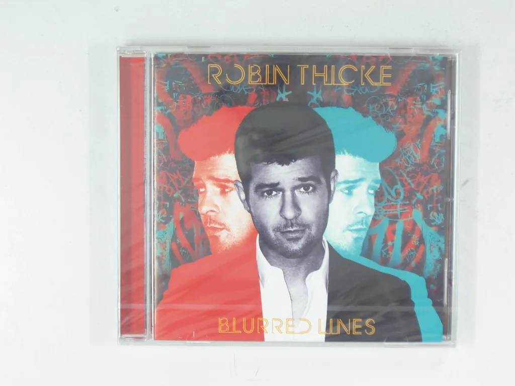 Copertina di Blurred Lines