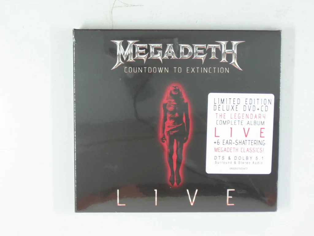 Copertina di Countdown To Extincion Live