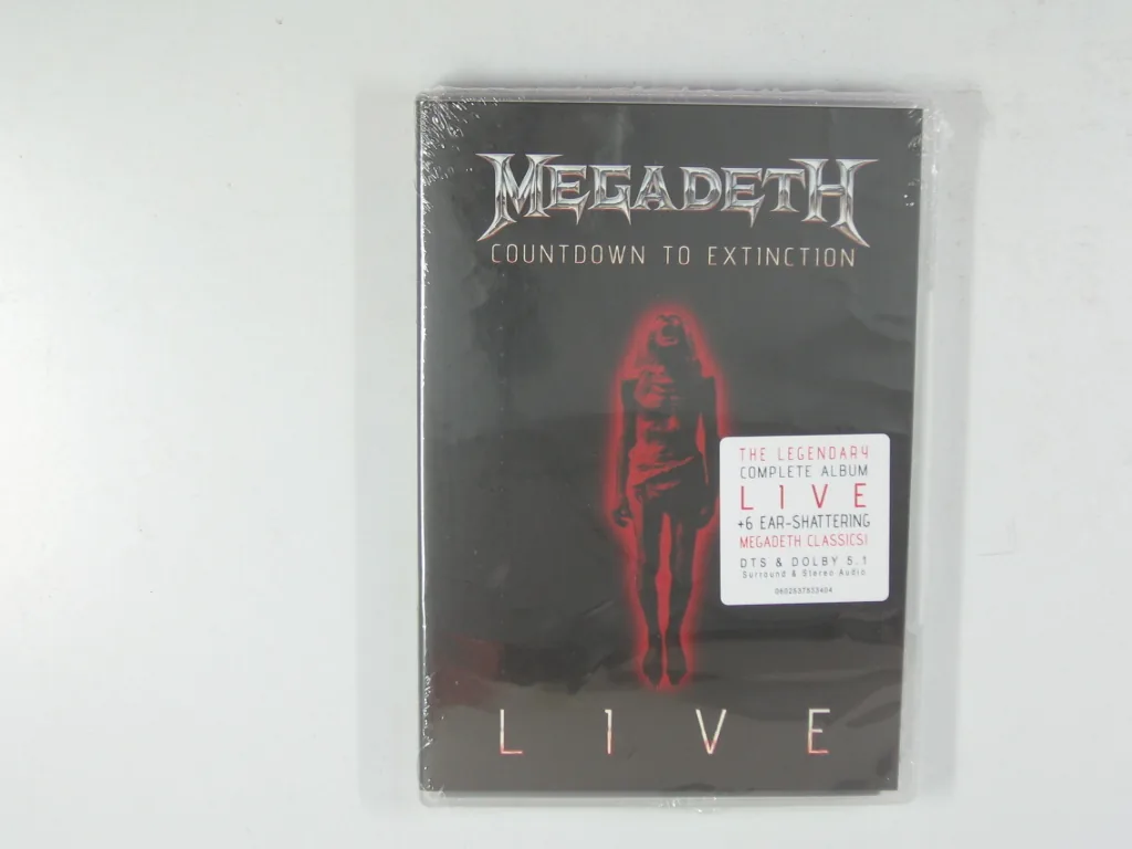 Copertina di Countdown To Extincion Live
