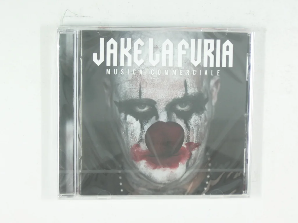 Copertina di Musica Commerciale