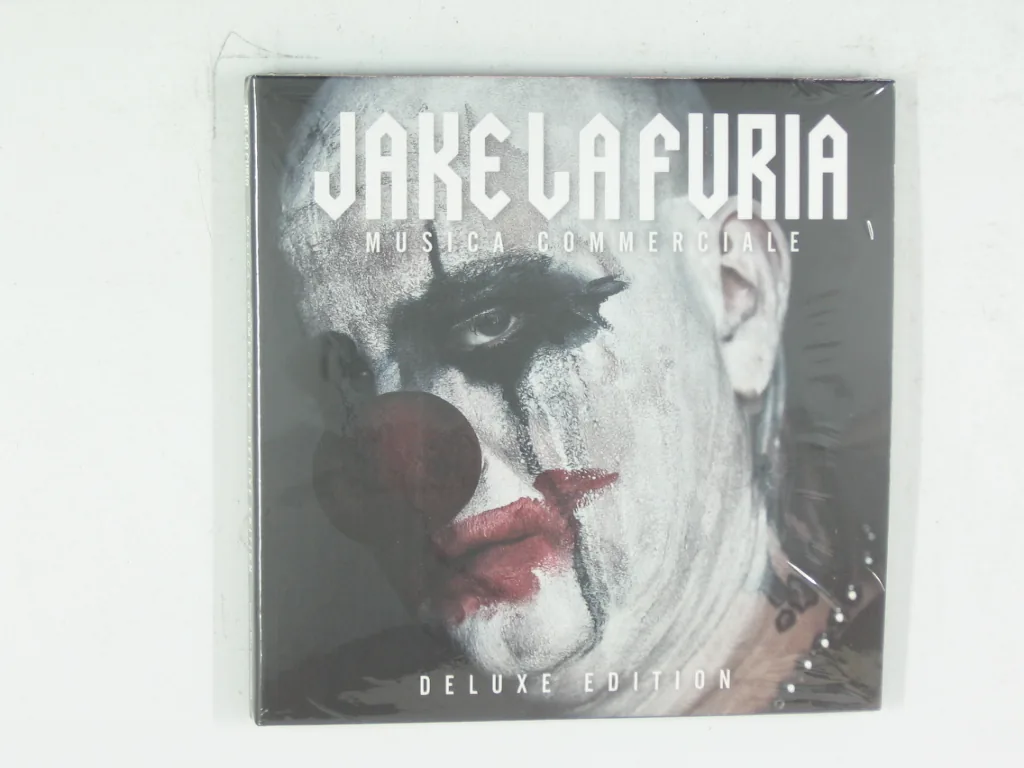 Copertina di Musica Commerciale