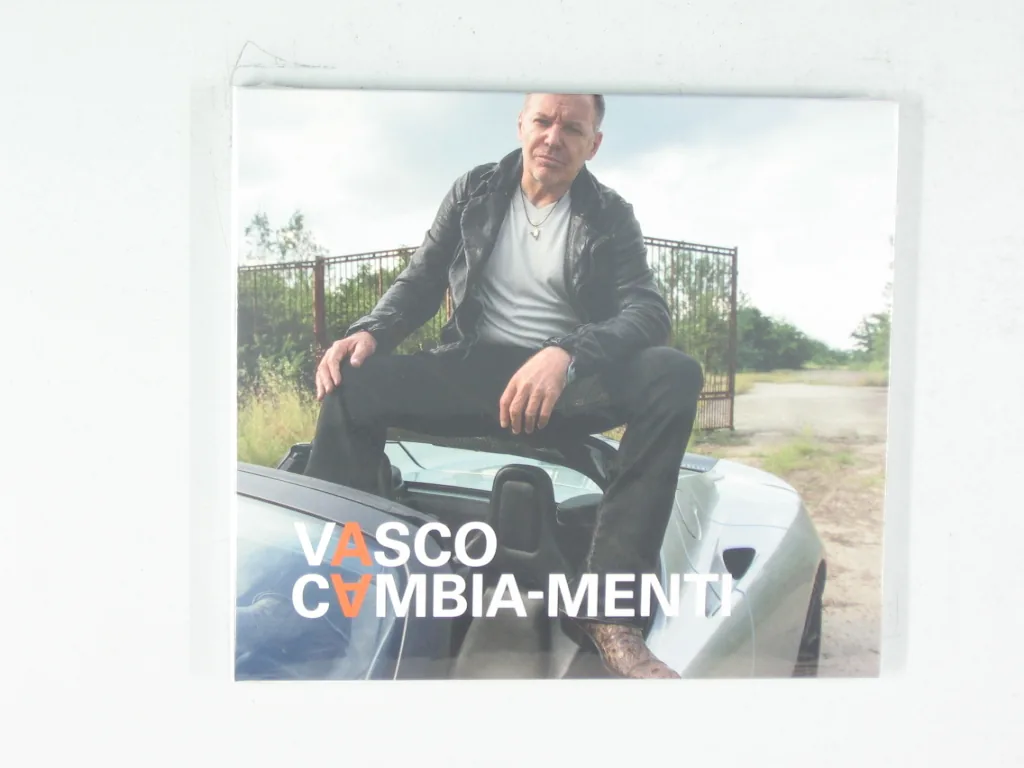 Copertina di Cambia-Menti