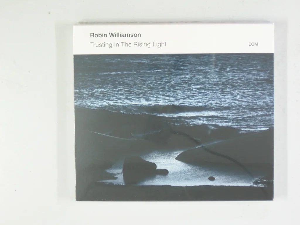 Copertina di Trusting In The Rising Light