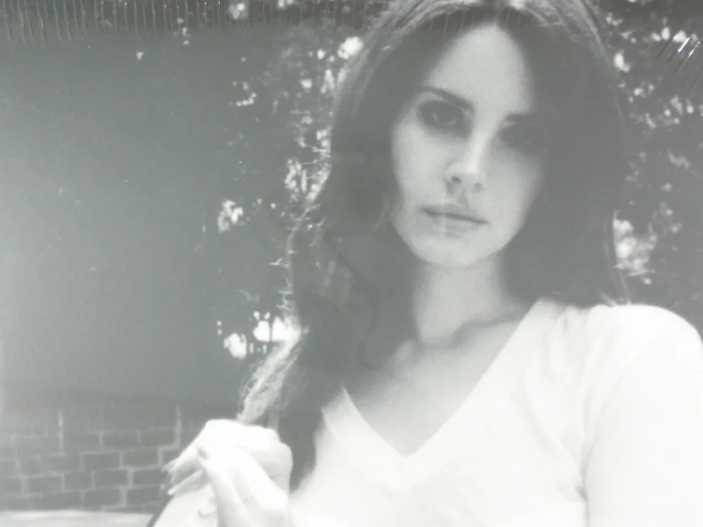 Copertina di Ultraviolence