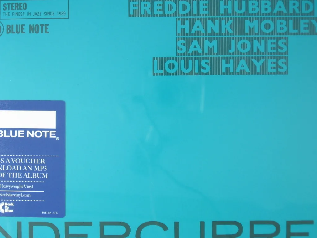 Copertina di Undercurrent