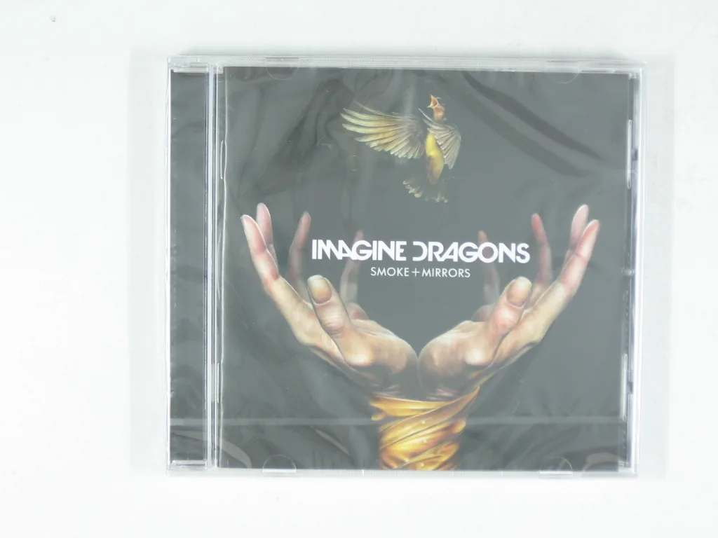 Copertina di Smoke + Mirrors