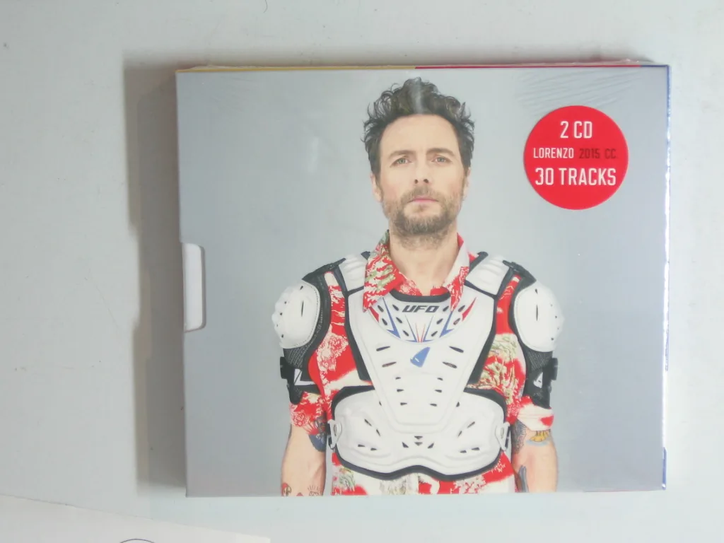 Copertina di Lorenzo 2015 Cc.