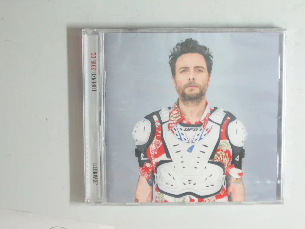 Copertina di Lorenzo 2015 Cc.