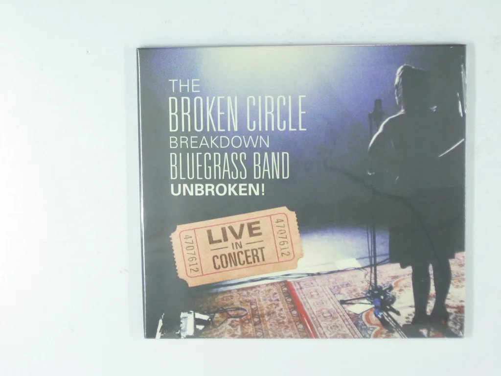 Copertina di Unbroken Live In Concert