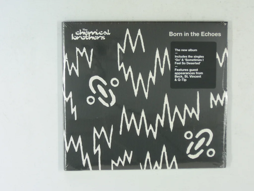 Copertina di Born In The Echoes